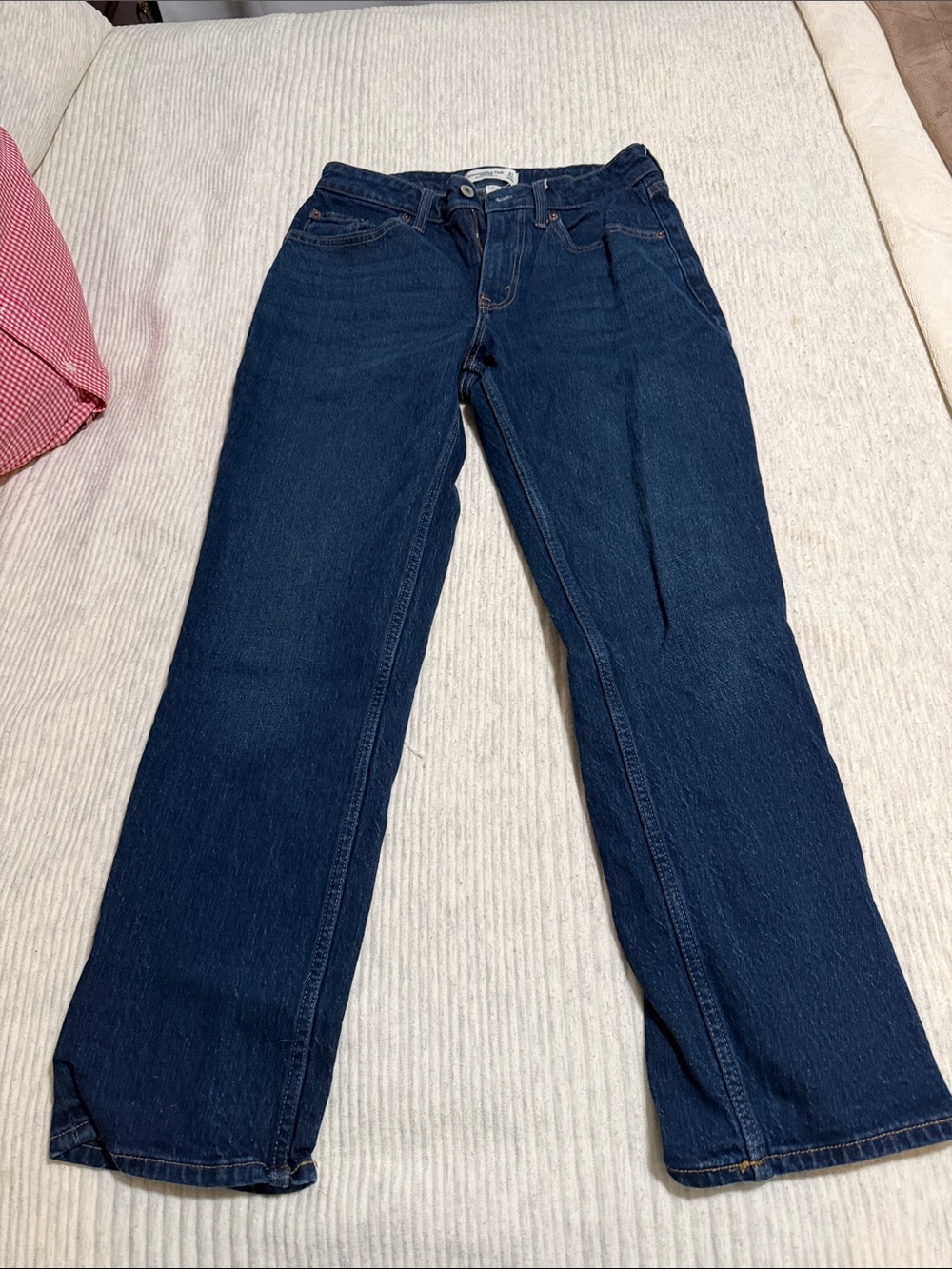 Dark Blue mid rise 90s Straight-Leg Jeans curve love